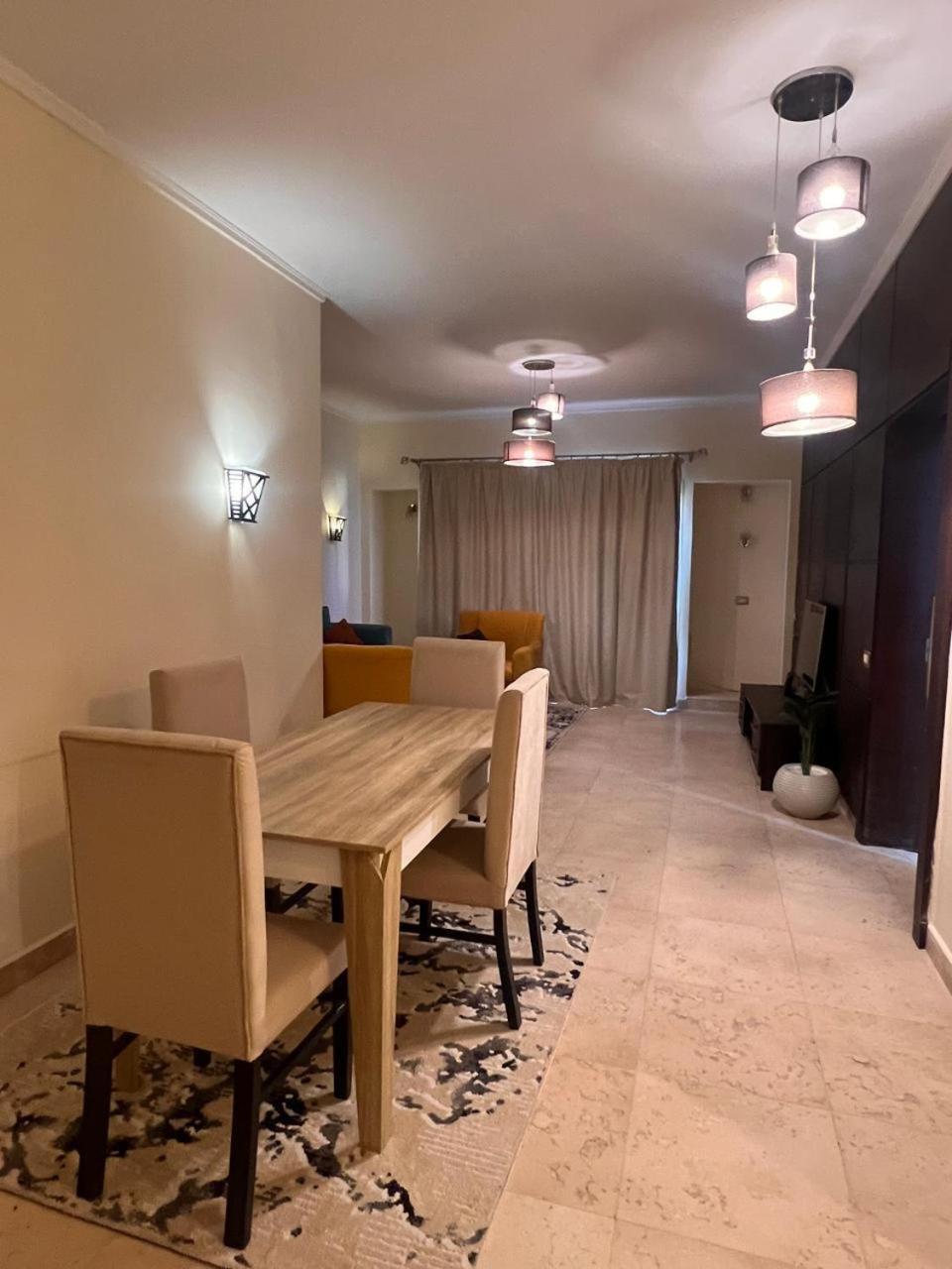 Apartment The Village - Palm Hills - New Cairo